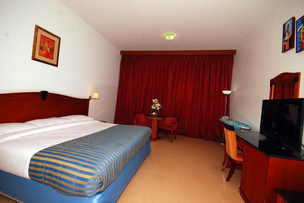 Ramee Garden Hotel Apartments Abu Dhabi Esterno foto
