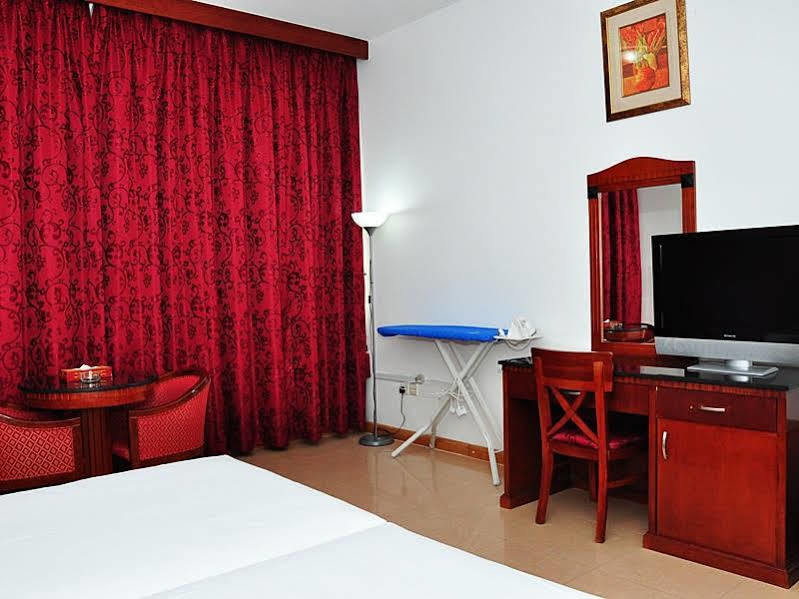 Ramee Garden Hotel Apartments Abu Dhabi Esterno foto